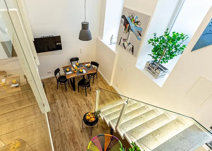 Exklusives Trendiges Loft In Toller Lage, "weisse" Apartment *